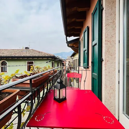 Apartman Manga Rosa *